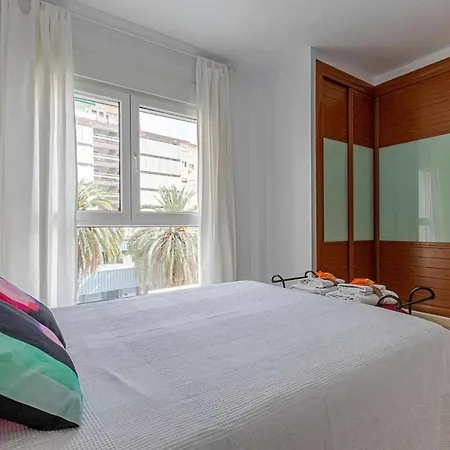 797 - Elegante Apartamento 2 En Torremolinos. *